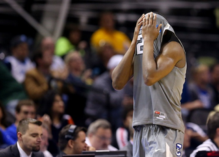Illustration for article titled One Shitty Moment: March Madness's Saddest Players (And Drake)